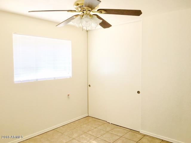 3329 N 39th Dr, Phoenix, AZ 85019 photo 19