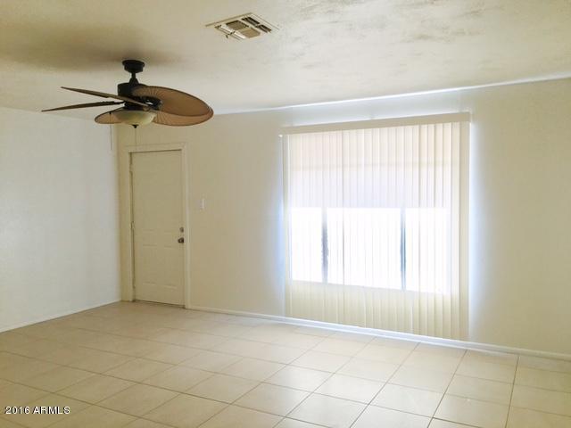 3329 N 39th Dr, Phoenix, AZ 85019 photo 9