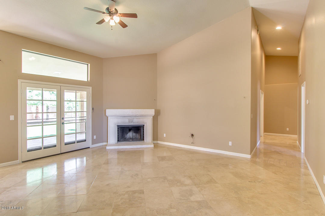 819 W Wagner Dr, Gilbert, AZ 85233 photo 12