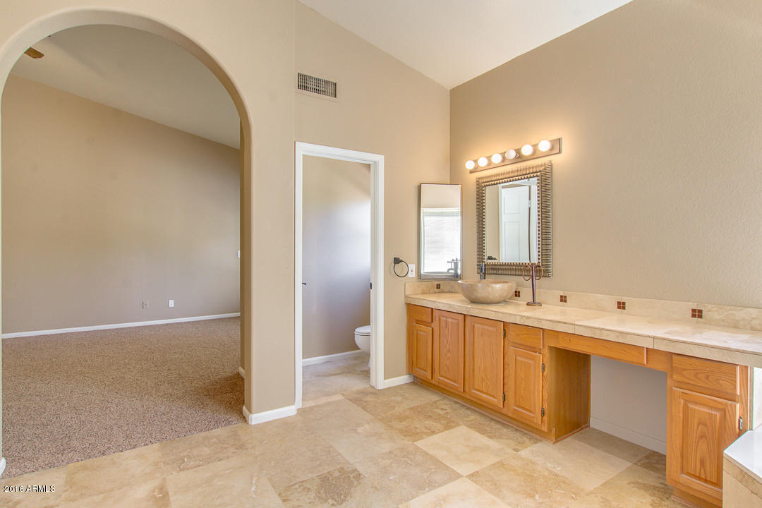819 W Wagner Dr, Gilbert, AZ 85233 photo 16