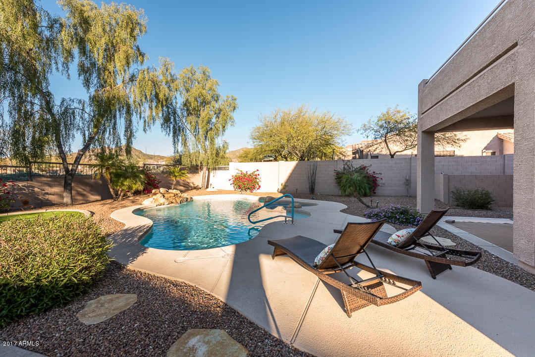 7526 E Tyndall Cir, Mesa, AZ 85207 photo 6