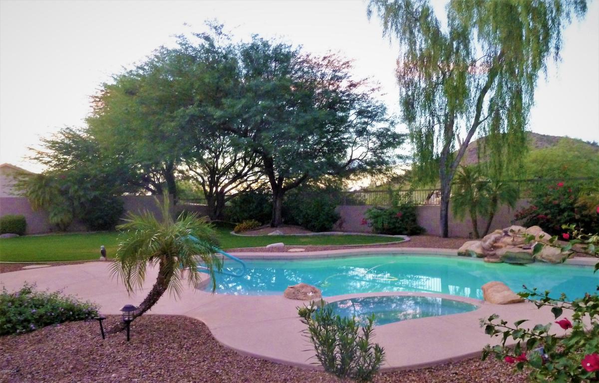 7526 E Tyndall Cir, Mesa, AZ 85207 photo 8