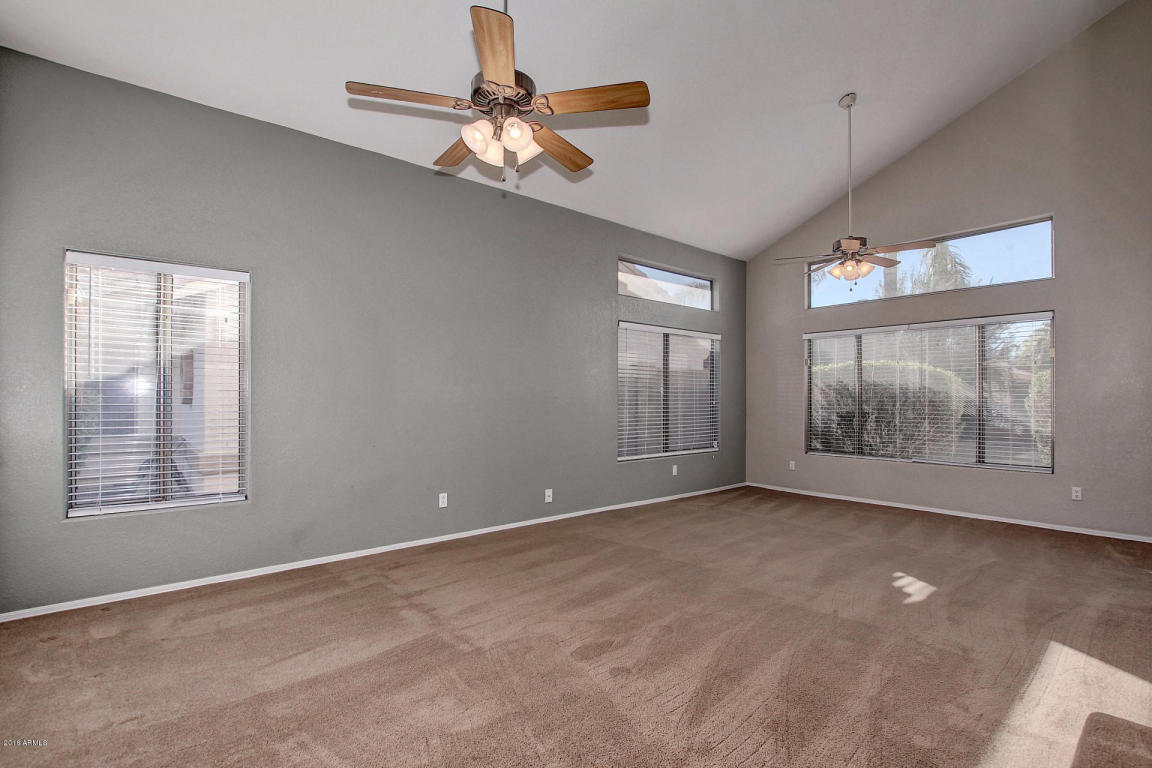 1681 E Laurel Ave, Gilbert, AZ 85234 photo 5