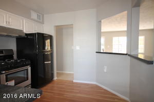 2816 E Taylor St, Phoenix, AZ 85008 photo 3