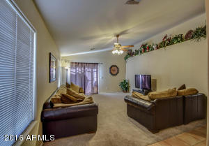 2611 E Beautiful Ln, Phoenix, AZ 85042 photo 7