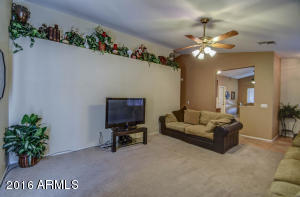 2611 E Beautiful Ln, Phoenix, AZ 85042 photo 9