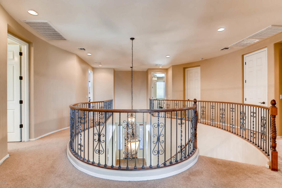 3065 E Turnberry Dr, Gilbert, AZ 85298 photo 6