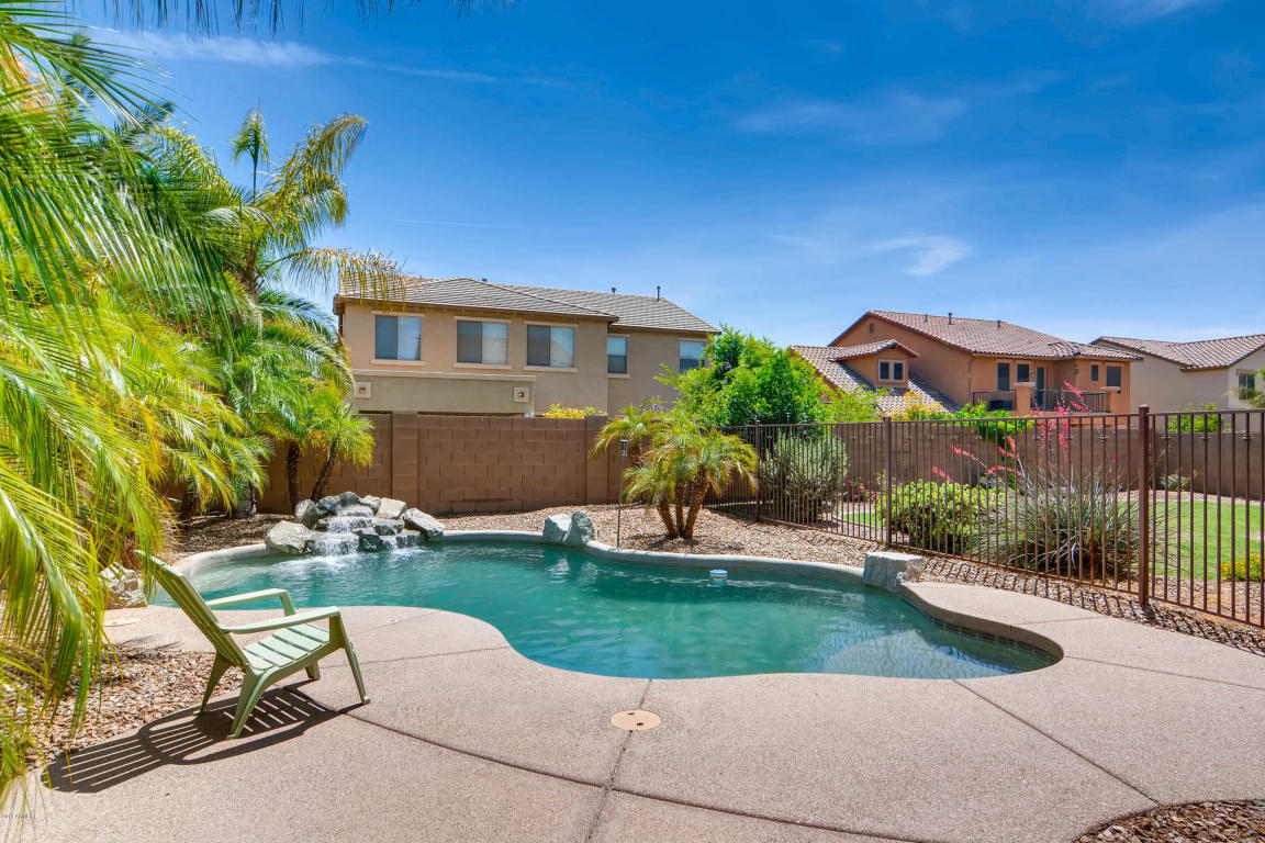 3065 E Turnberry Dr, Gilbert, AZ 85298 photo 2