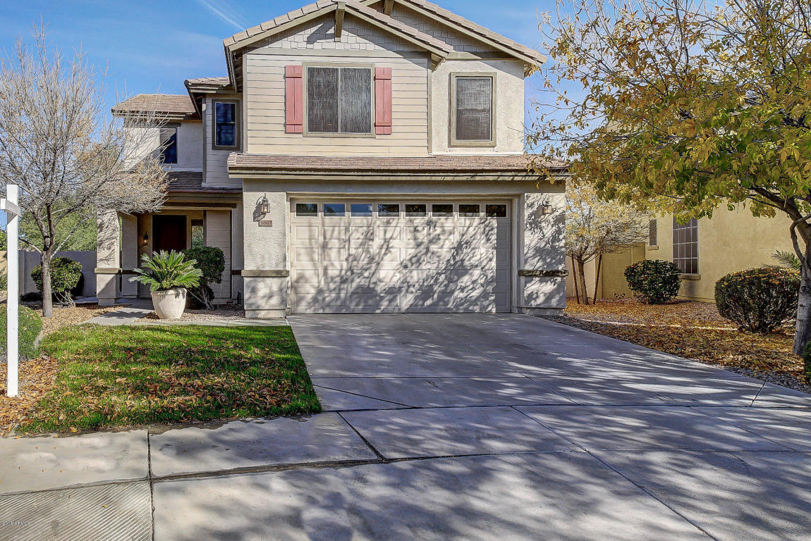 3667 S Vineyard Ave, Gilbert, AZ 85297 photo 2
