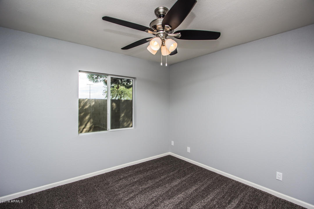 2637 E Mercer Ln, Phoenix, AZ 85028 photo 14