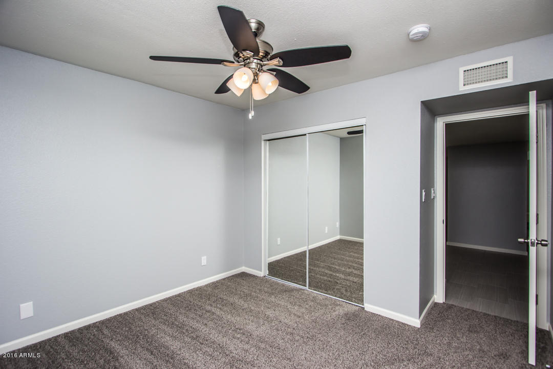 2637 E Mercer Ln, Phoenix, AZ 85028 photo 15