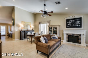 1444 E Hearne Way, Gilbert, AZ 85234 photo 12