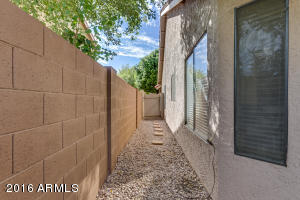 1444 E Hearne Way, Gilbert, AZ 85234 photo 9
