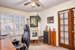 2547 E Taro Ln, Phoenix, AZ 85050 photo 18