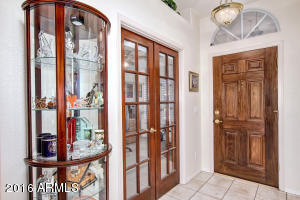 2547 E Taro Ln, Phoenix, AZ 85050 photo 4