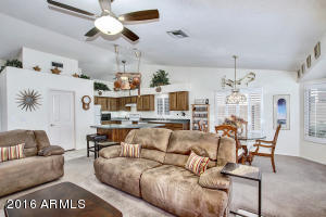 2547 E Taro Ln, Phoenix, AZ 85050 photo 8