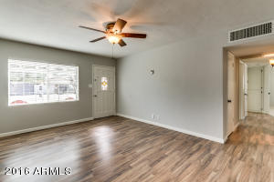 4656 N 24th Pl, Phoenix, AZ 85016 photo 8