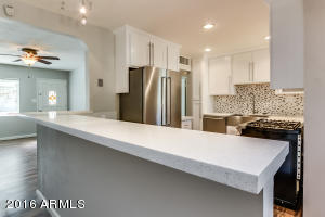 4656 N 24th Pl, Phoenix, AZ 85016 photo 10