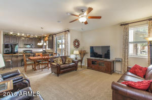 2086 S Pheasant Dr, Gilbert, AZ 85295 photo 2