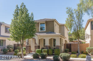 2086 S Pheasant Dr, Gilbert, AZ 85295 photo 1
