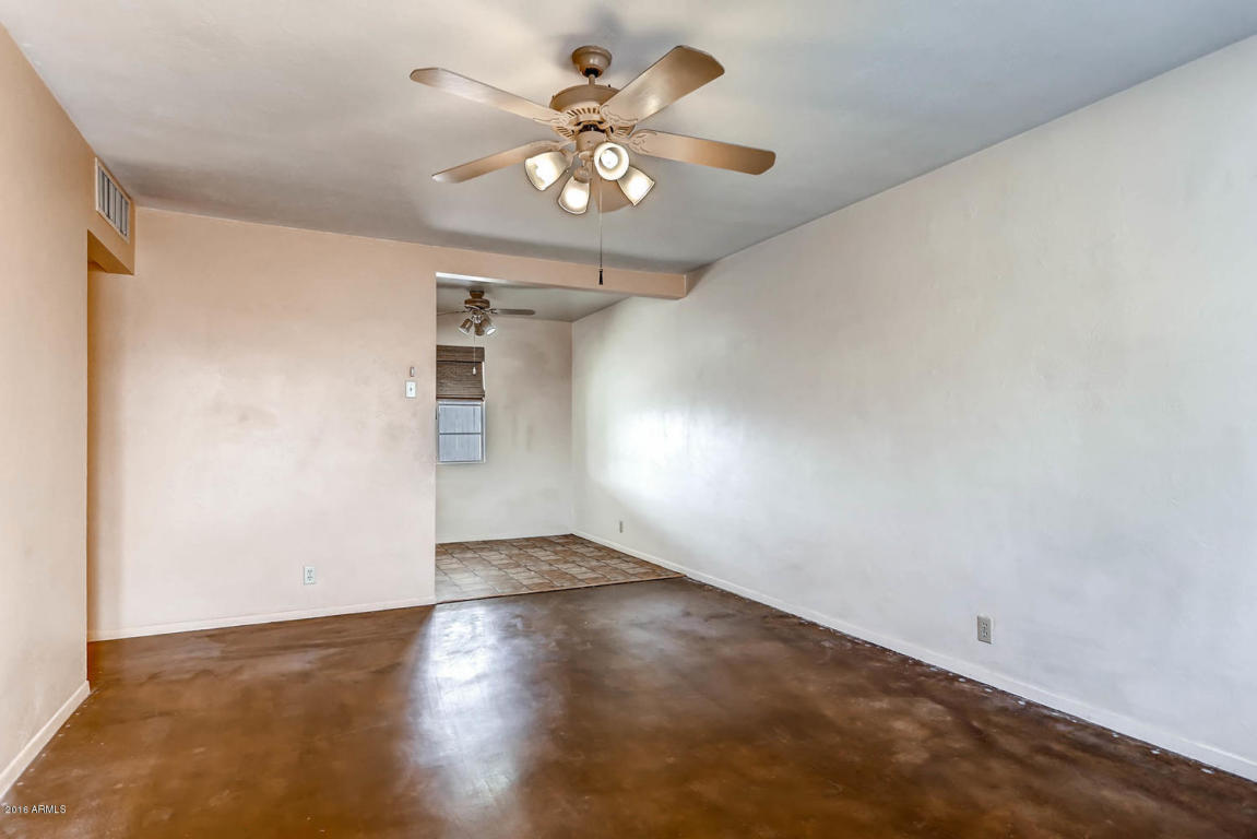 825 E Butler Dr, Phoenix, AZ 85020 photo 5