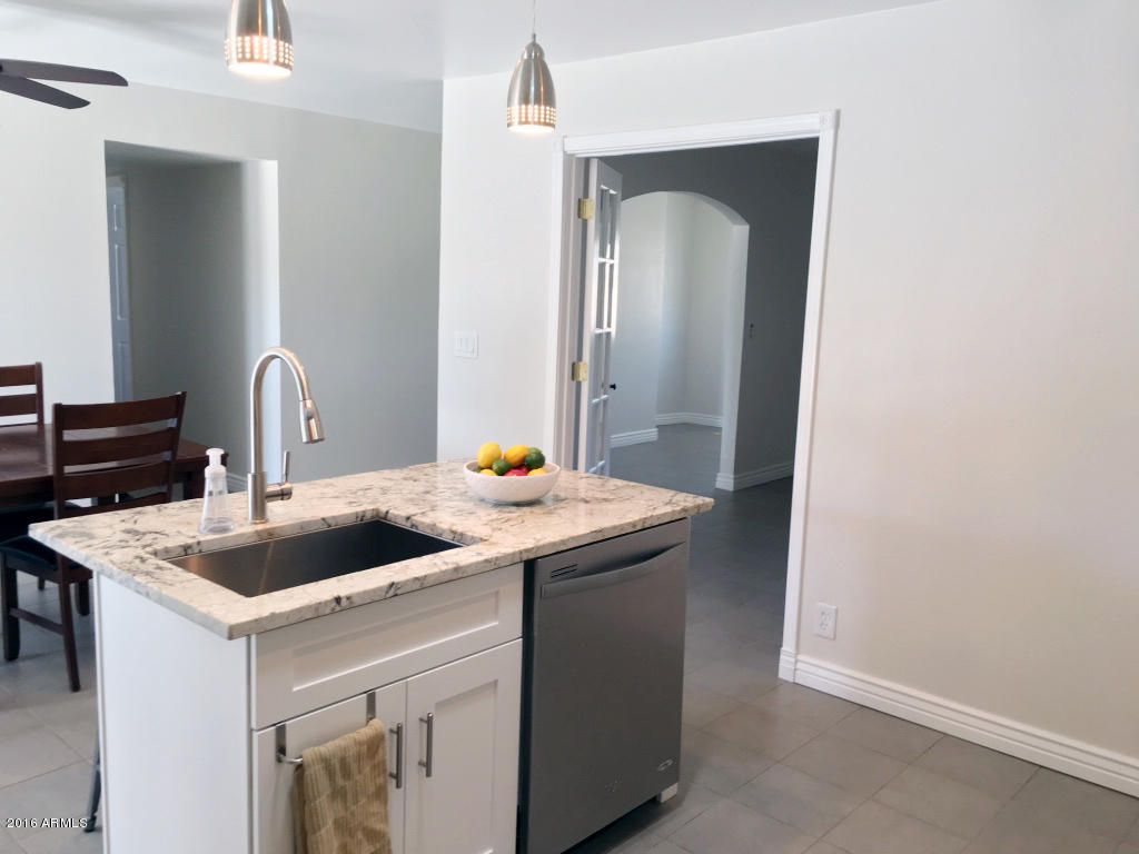 2421 E Inca St, Mesa, AZ 85213 photo 6
