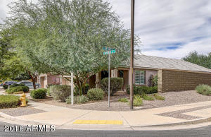 4086 E Maplewood St, Gilbert, AZ 85297 photo 3