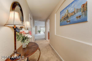 4086 E Maplewood St, Gilbert, AZ 85297 photo 5