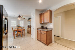 4086 E Maplewood St, Gilbert, AZ 85297 photo 8