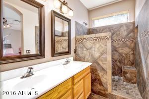 3551 E Bruce Ave, Gilbert, AZ 85234 photo 17