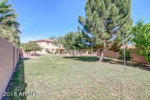 1905 S Morrison Ln, Gilbert, AZ 85295 photo 32