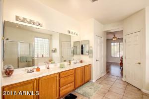 1905 S Morrison Ln, Gilbert, AZ 85295 photo 19