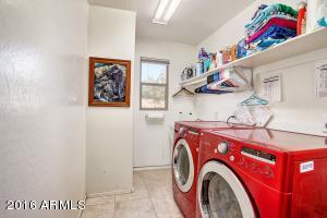 1905 S Morrison Ln, Gilbert, AZ 85295 photo 30