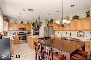 1905 S Morrison Ln, Gilbert, AZ 85295 photo 11