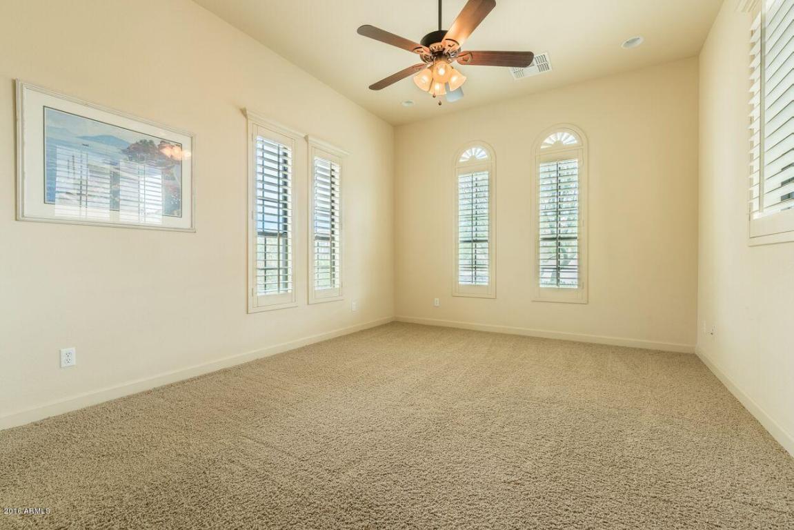 8744 E Jacaranda St, Mesa, AZ 85207 photo 9