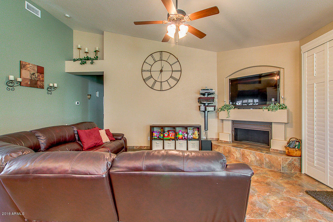 2359 S Revolta --, Mesa, AZ 85209 photo 9