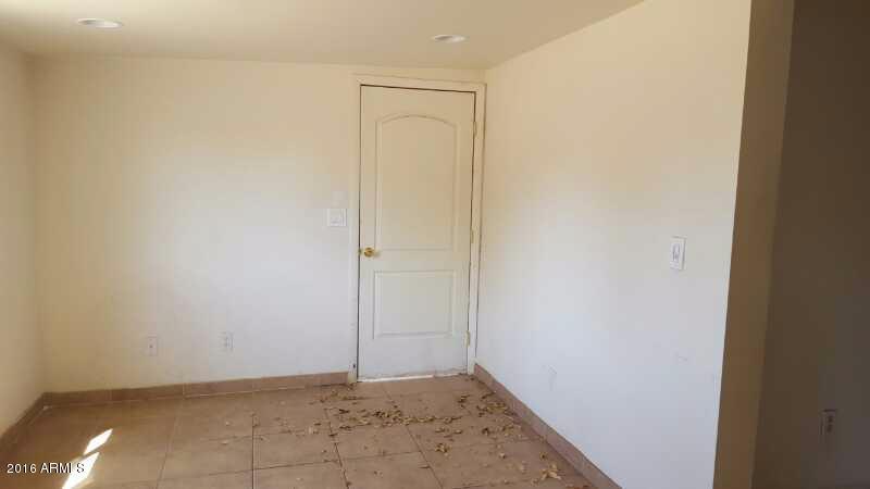 4021 E Roeser Rd, Phoenix, AZ 85040 photo 4