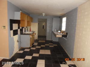 2245 E Lynne Ln, Phoenix, AZ 85042 photo 3