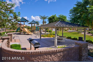 95 E Coconino Dr, Chandler, AZ 85249 photo 19