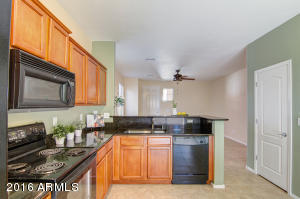 892 E Devon Rd, Gilbert, AZ 85296 photo 8