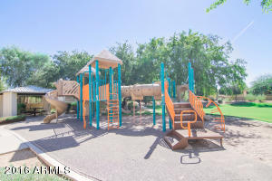 892 E Devon Rd, Gilbert, AZ 85296 photo 23