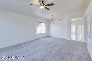 1649 E Laurel Ave, Gilbert, AZ 85234 photo 6