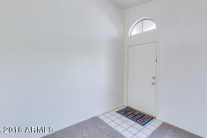 1649 E Laurel Ave, Gilbert, AZ 85234 photo 4