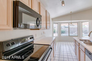 1649 E Laurel Ave, Gilbert, AZ 85234 photo 12