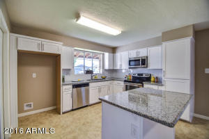 3704 W Lamar Rd, Phoenix, AZ 85019 photo 16