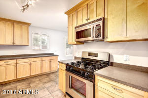 4249 N 34th St, Phoenix, AZ 85018 photo 22
