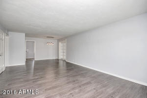 4249 N 34th St, Phoenix, AZ 85018 photo 9