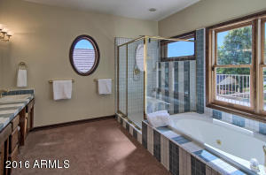 5645 Exeter Blvd, Phoenix, AZ 85018 photo 23