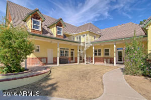 5645 Exeter Blvd, Phoenix, AZ 85018 photo 2