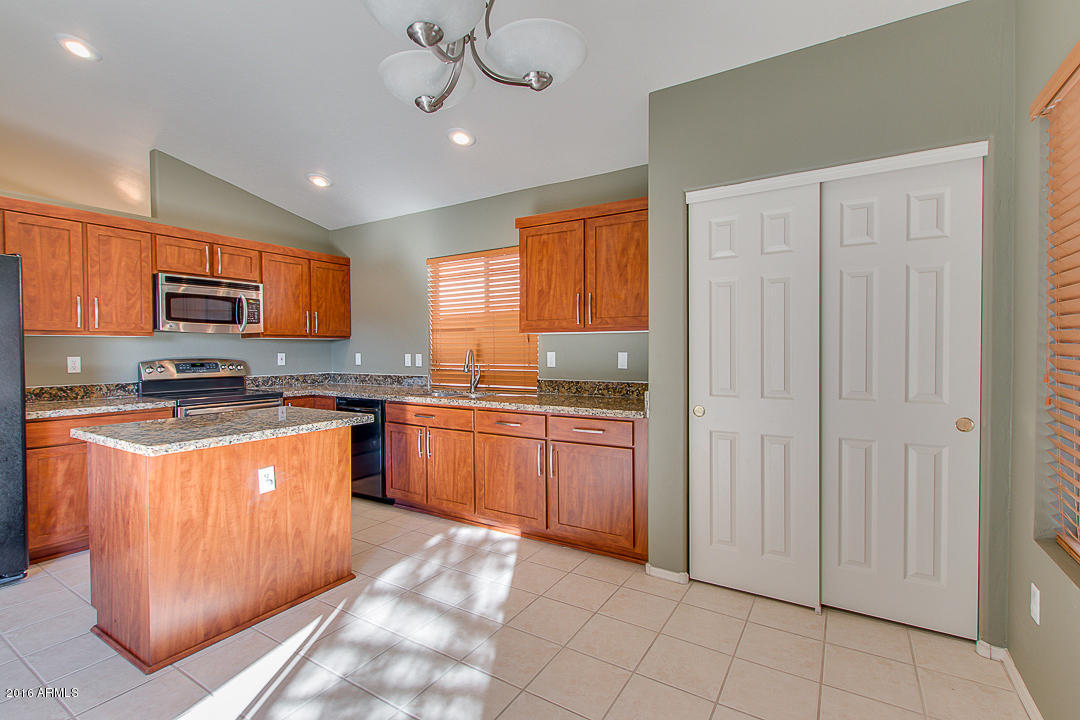 1459 E South Fork Dr, Phoenix, AZ 85048 photo 11
